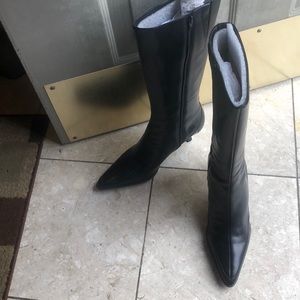 7.5 Ann Taylor Loft Black Boots